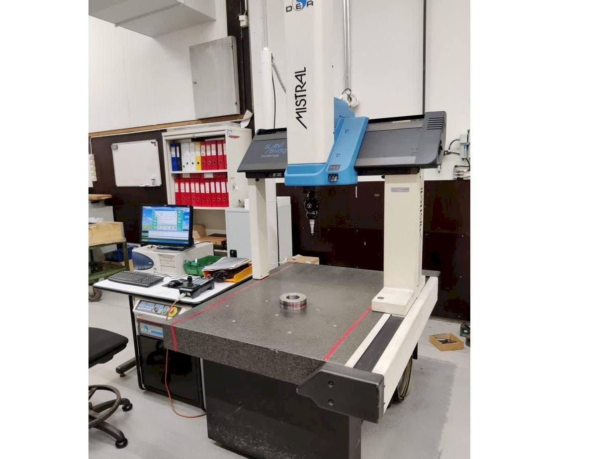 Vista frontal de la máquina DEA 70705