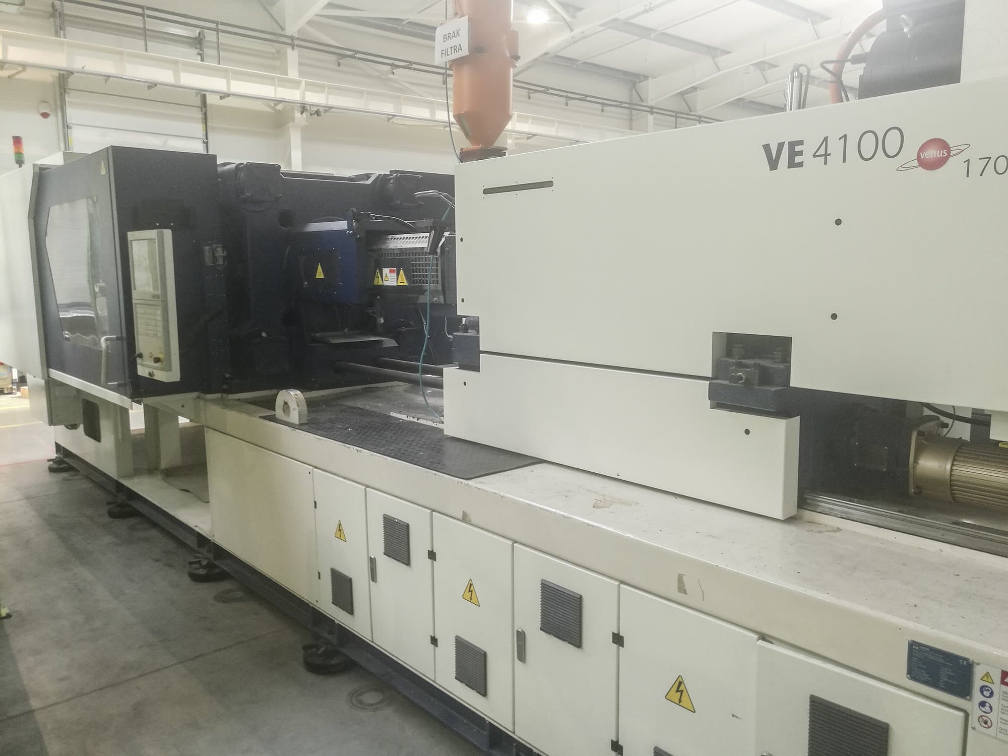 Vista derecha de la máquina Zhafir VE 4100/1700