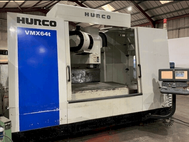 Vista lateral izquierda de la máquina Hurco VMX 64/40T