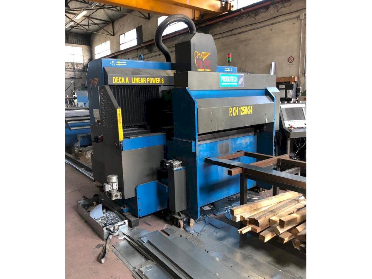 Vista frontal de la máquina PRODUTEC ALPI DECA A2