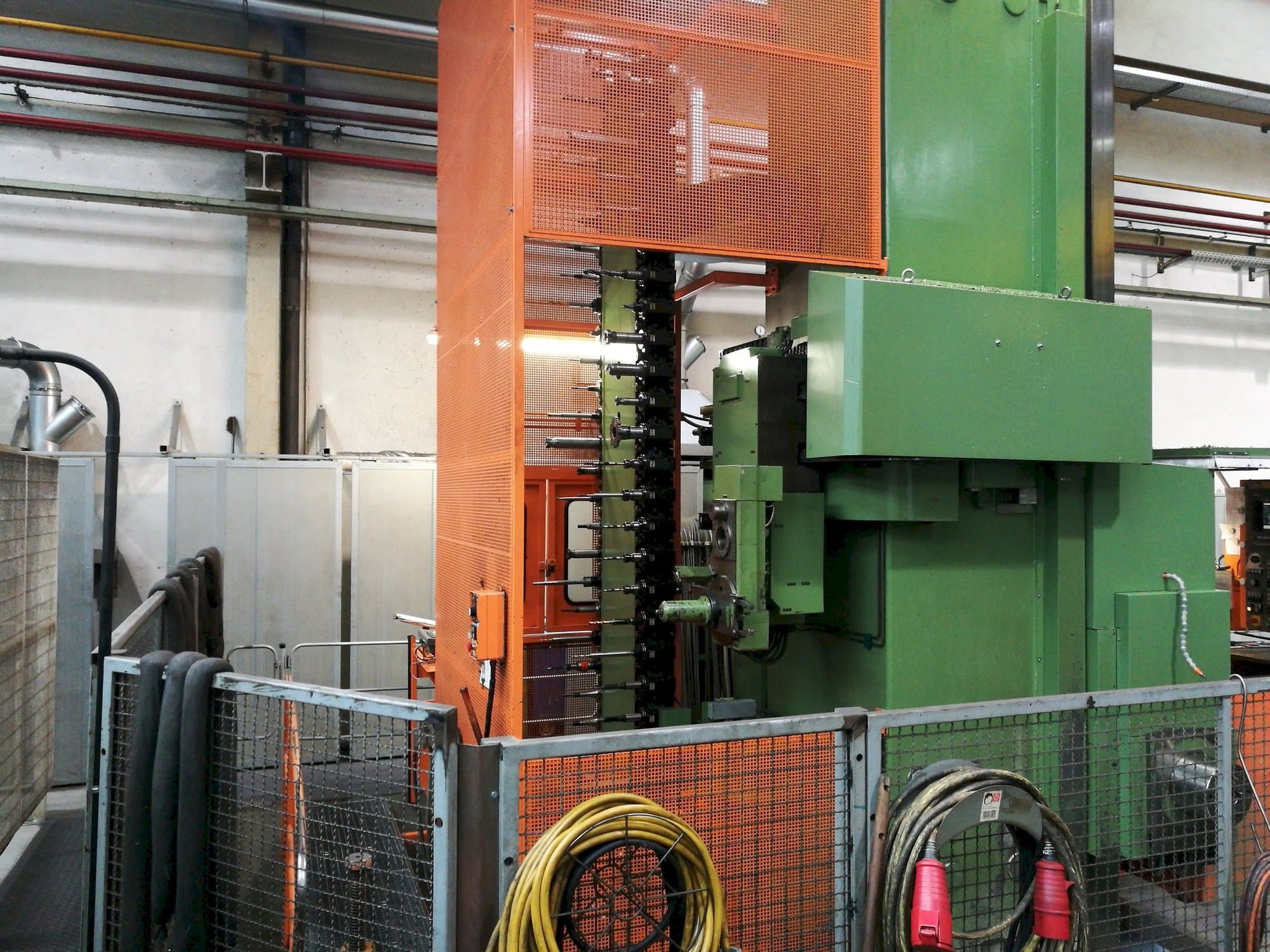 Vista frontal de la máquina WOTAN Rapid 3K