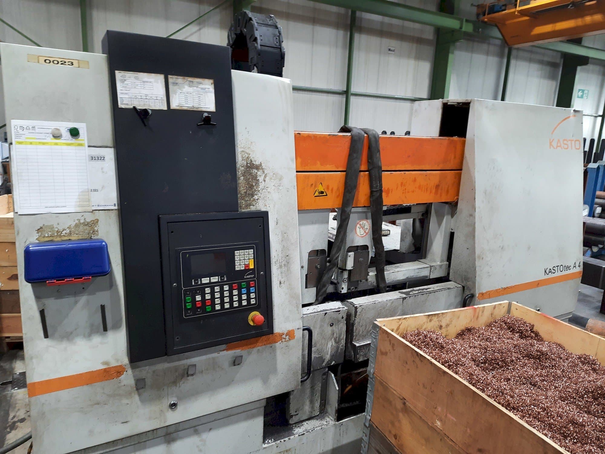 Vista frontal de la máquina KASTO tec A 4