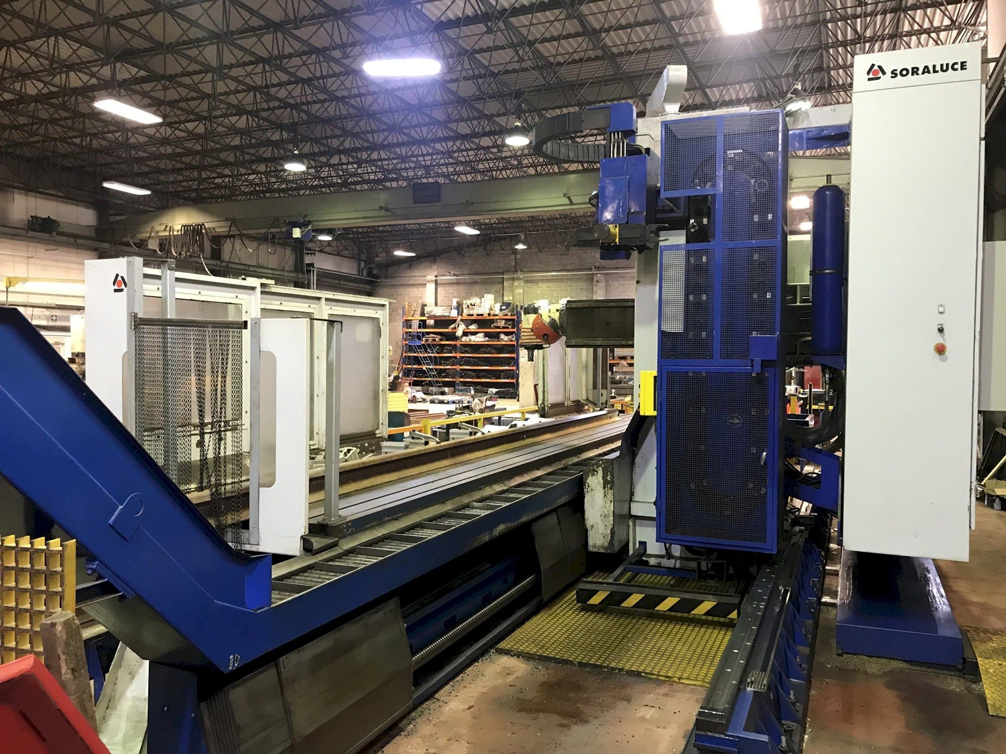 Vista frontal de la máquina Soraluce SLP 8000