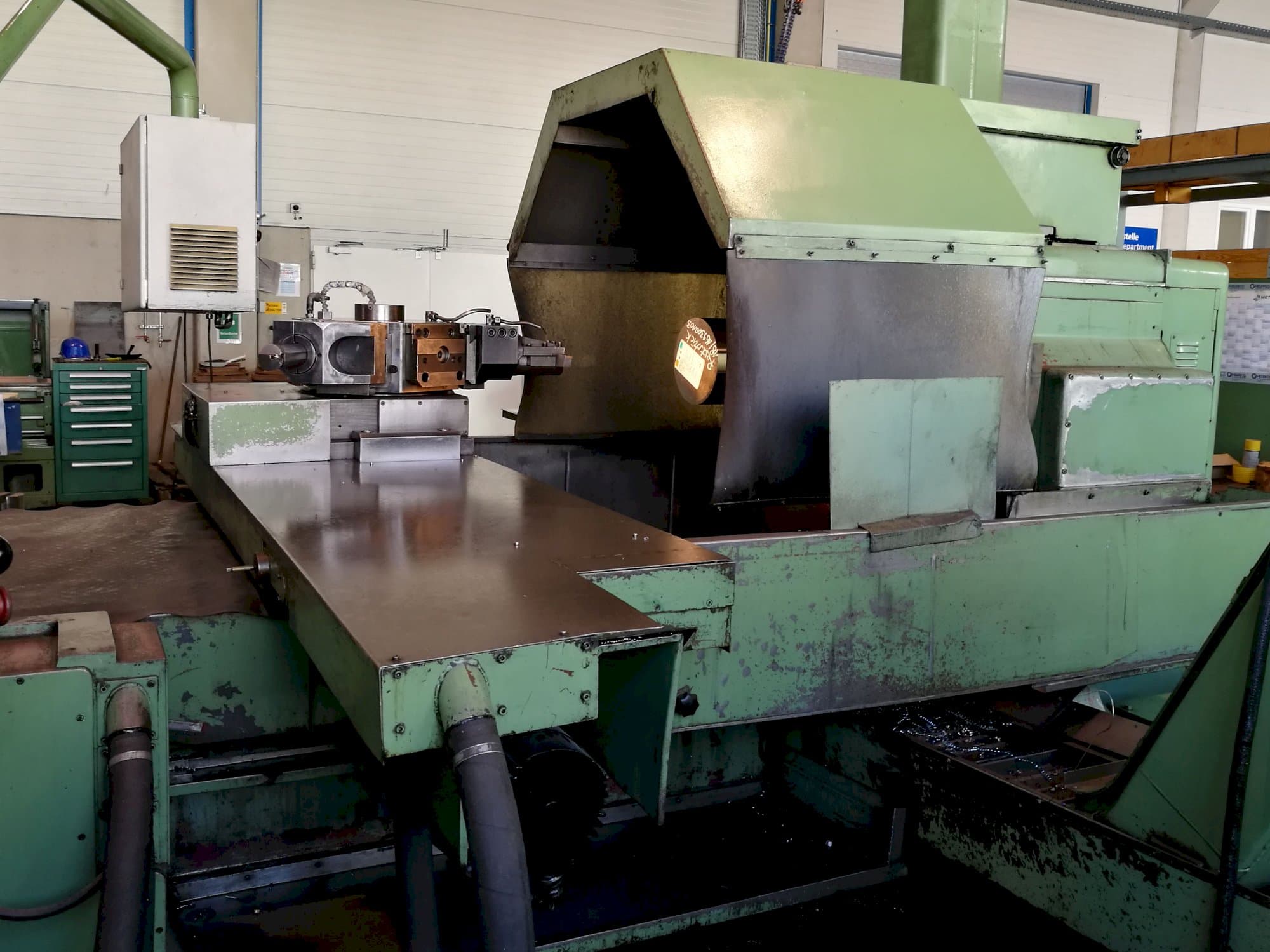 Vista lateral derecha de la máquina HEID DF NCC 1000