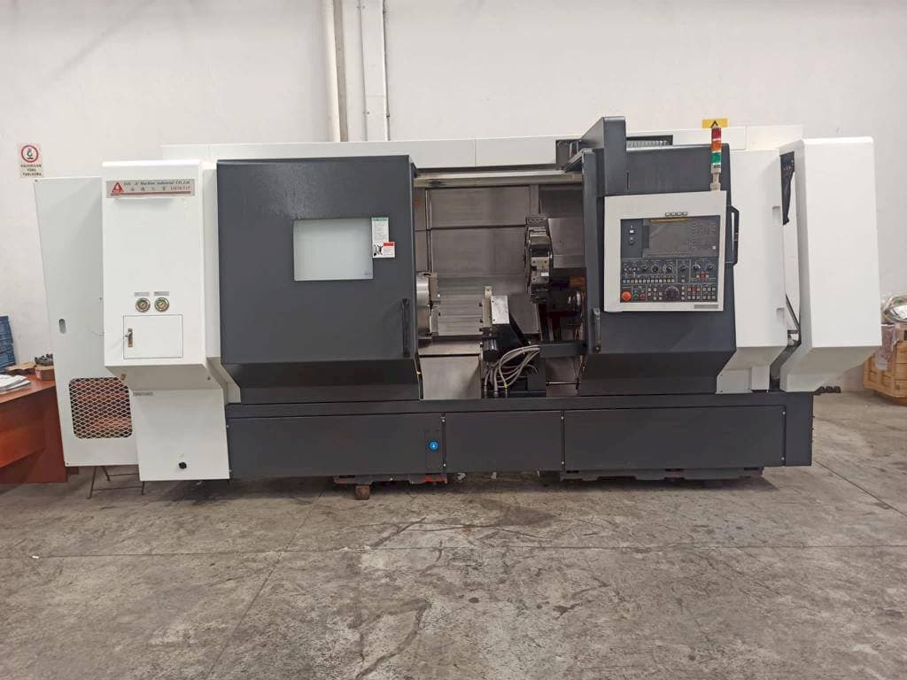 Vista frontal de la máquina YOU JI Yv 36/135