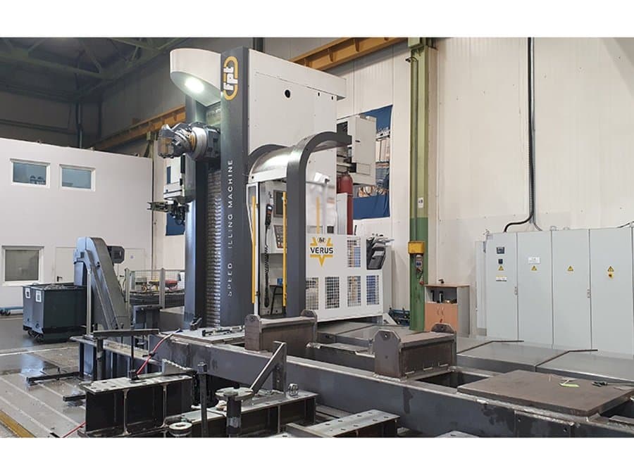 Vista frontal de la máquina FPT VERUS