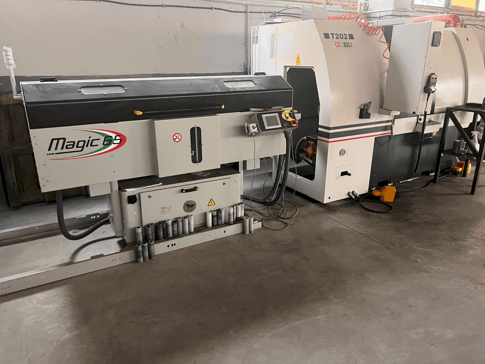 Vista frontal de la máquina RAIS T202