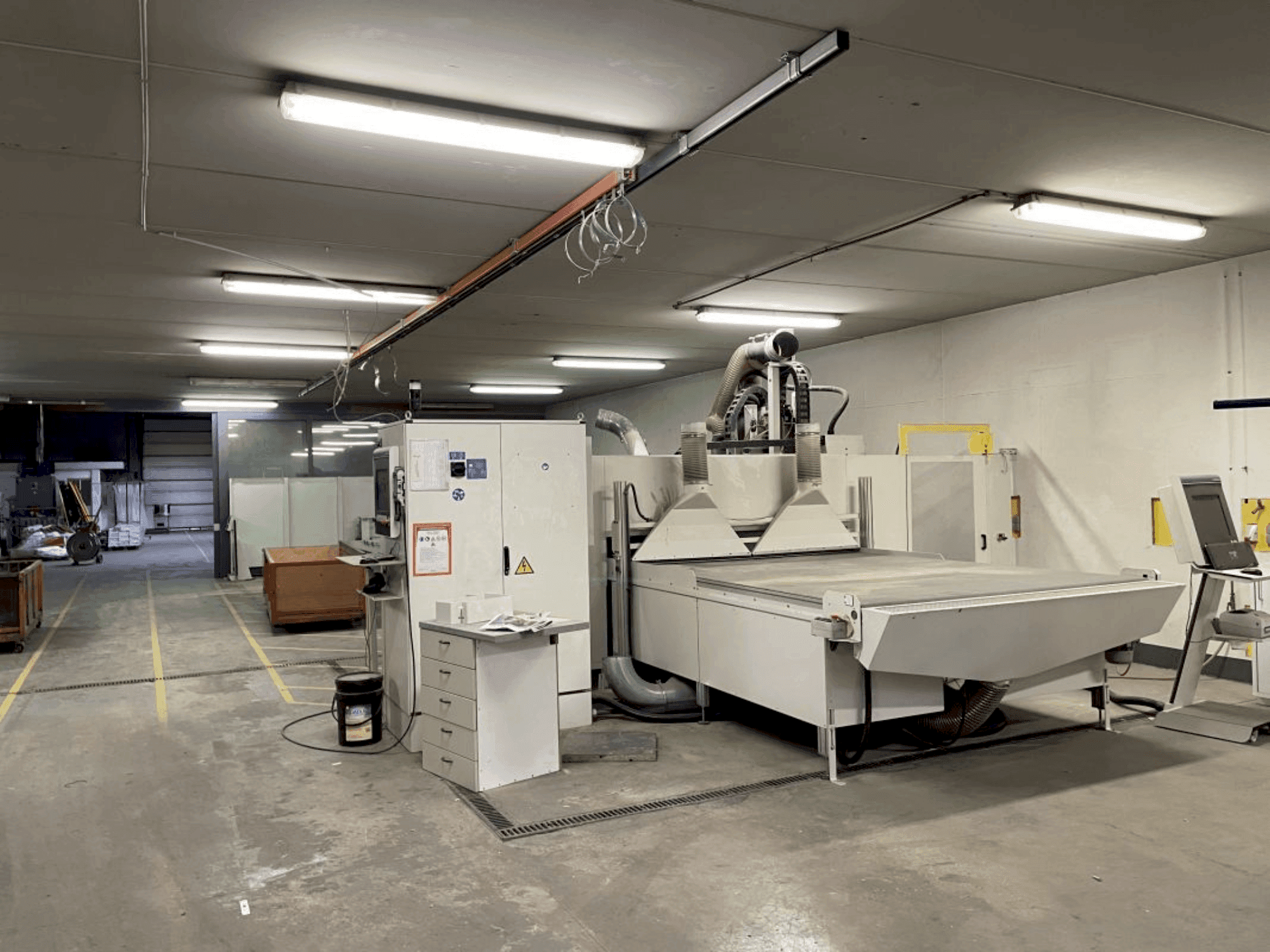 Vista frontal de la máquina SCM Morbidelli Author M400