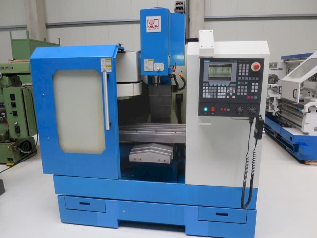 Vista frontal de la máquina KNUTH EcoMill 350