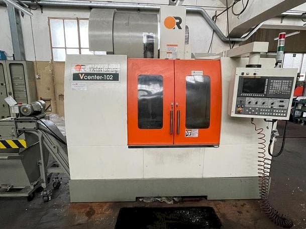 Vista frontal de la máquina Victor VCENTER 102