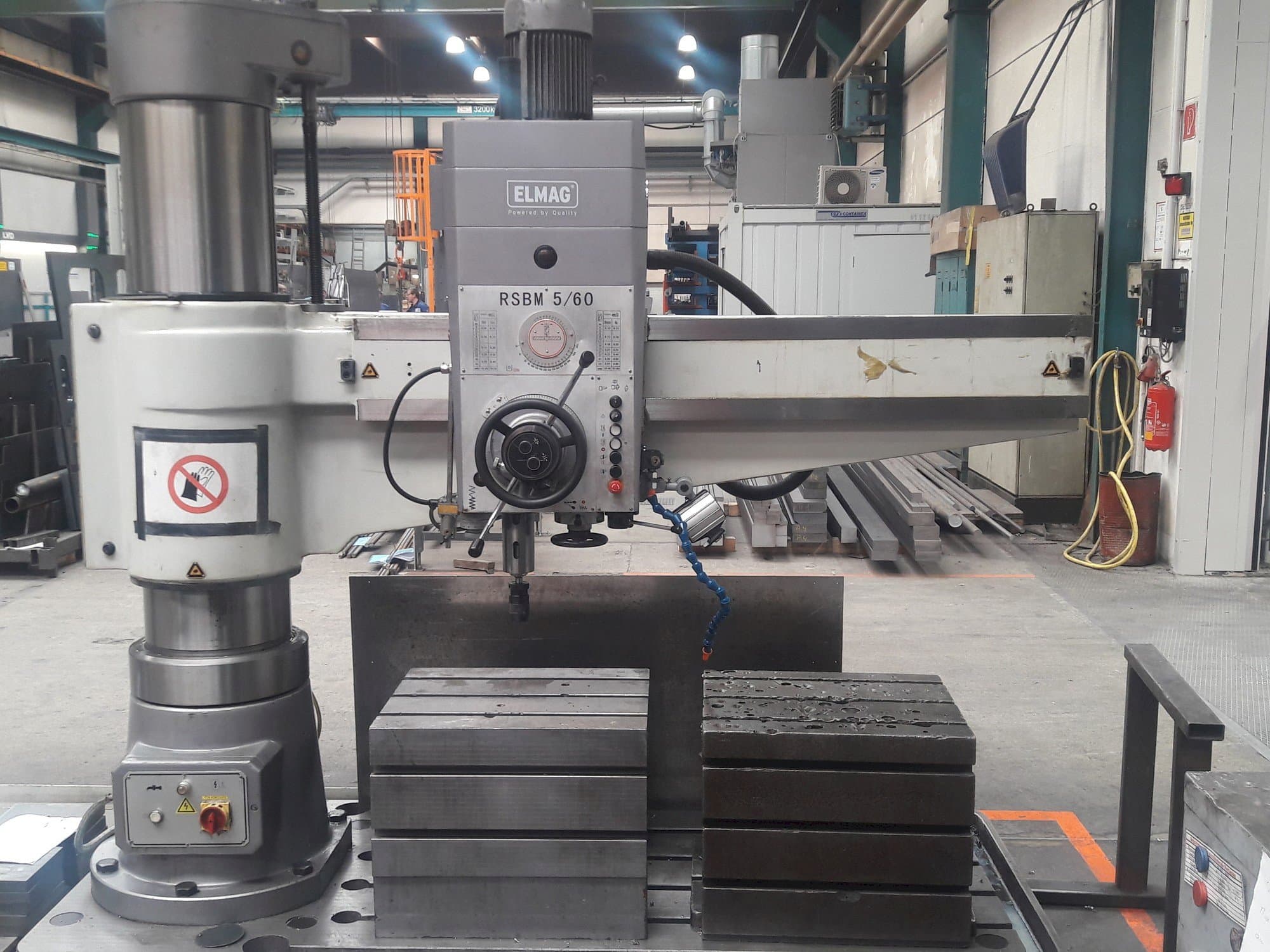 Vista frontal de la máquina ELMAG RSBM 5/60