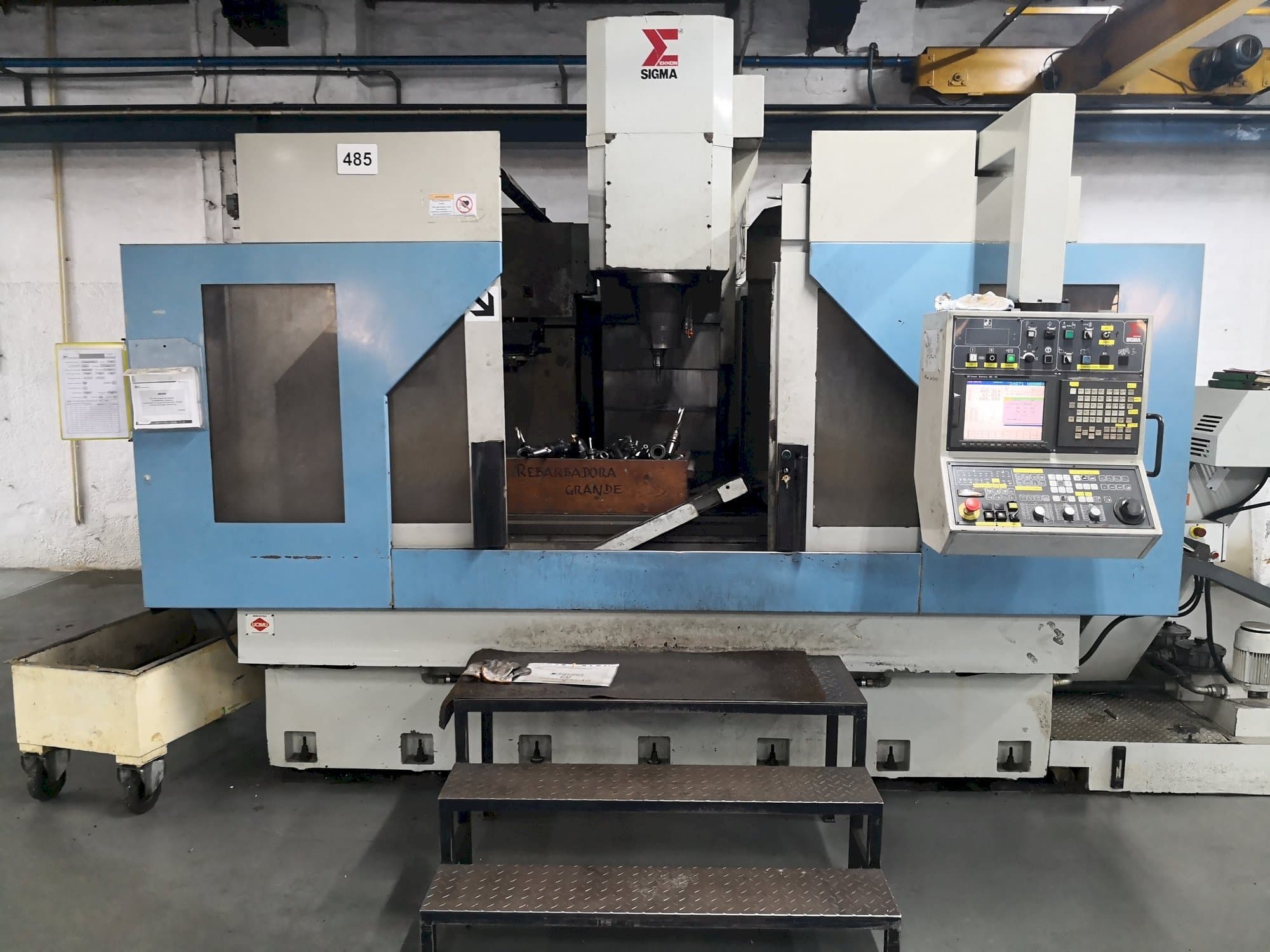 Vista frontal de la máquina Sigma Zenit 6