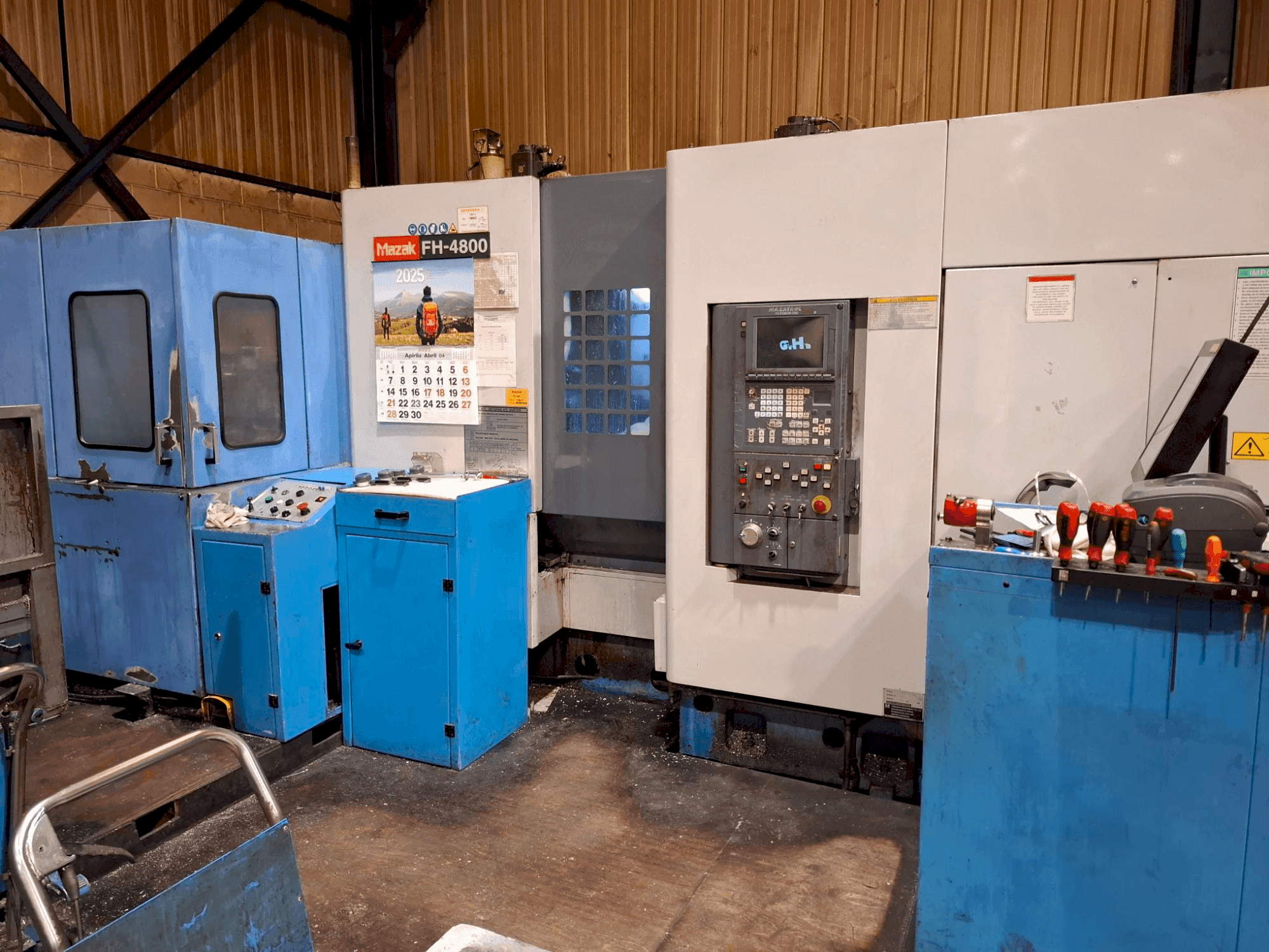 Vista frontal de la máquina Mazak FH-4800