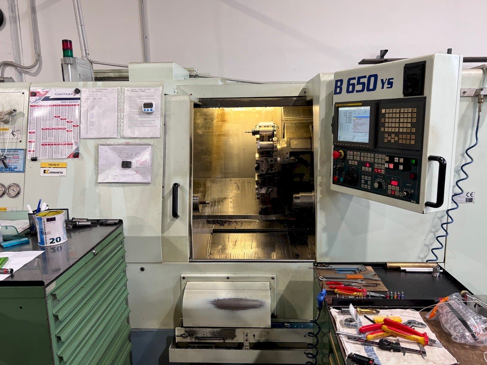 Vista frontal de la máquina Biglia B650 YS