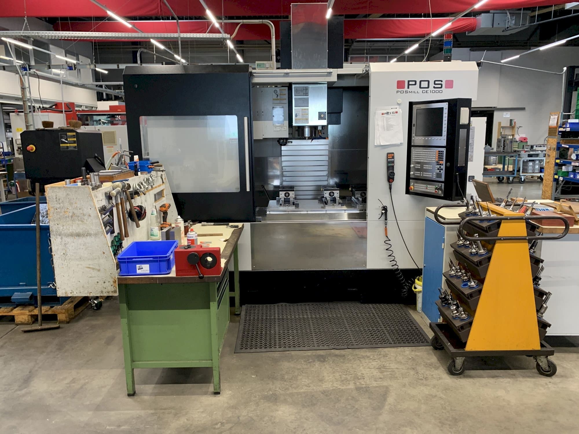 Vista frontal de la máquina POSmill CE 1000