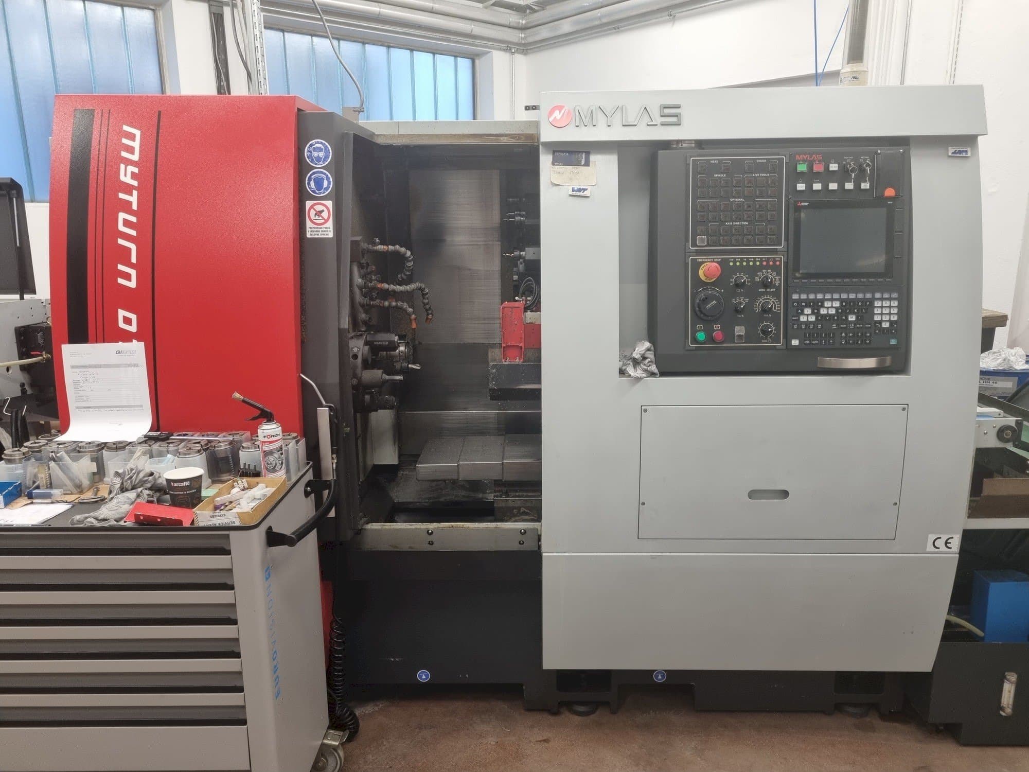 Vista frontal de la máquina MYLAS DT52