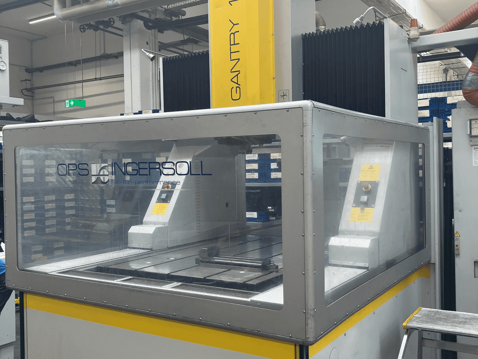 Vista frontal de la máquina OPS INGERSOLL Gantry 1200