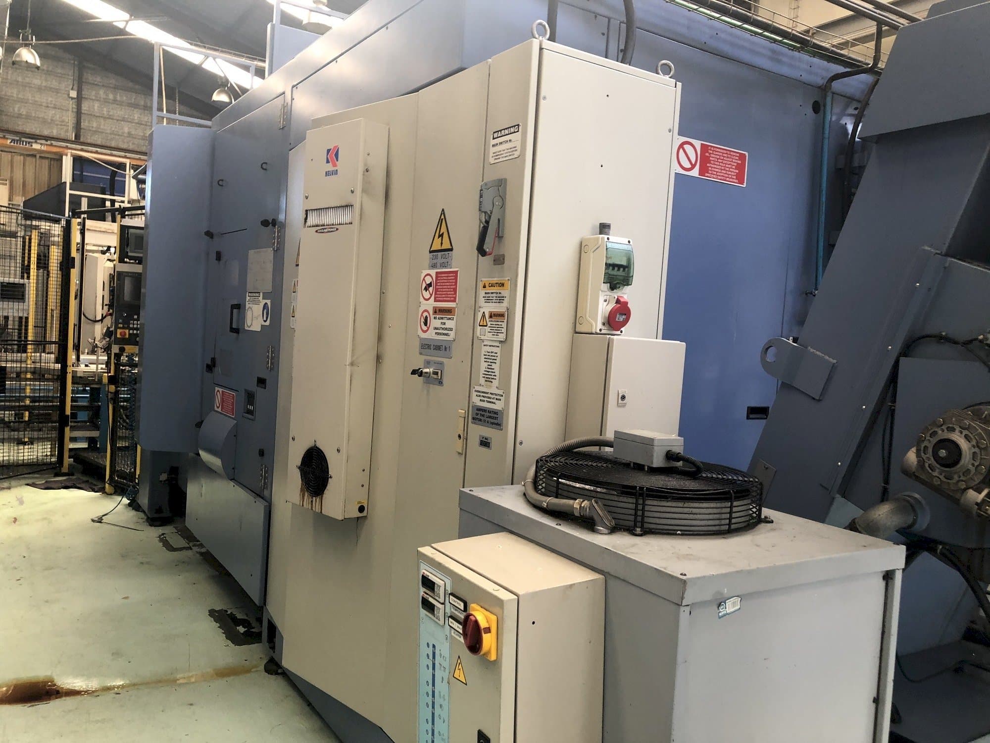 Vista frontal de la máquina MCM Clock