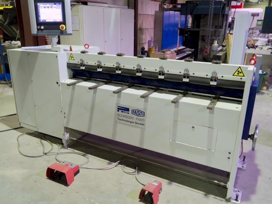 Vista frontal de la máquina SCHRODER Fasti 145-18/075
