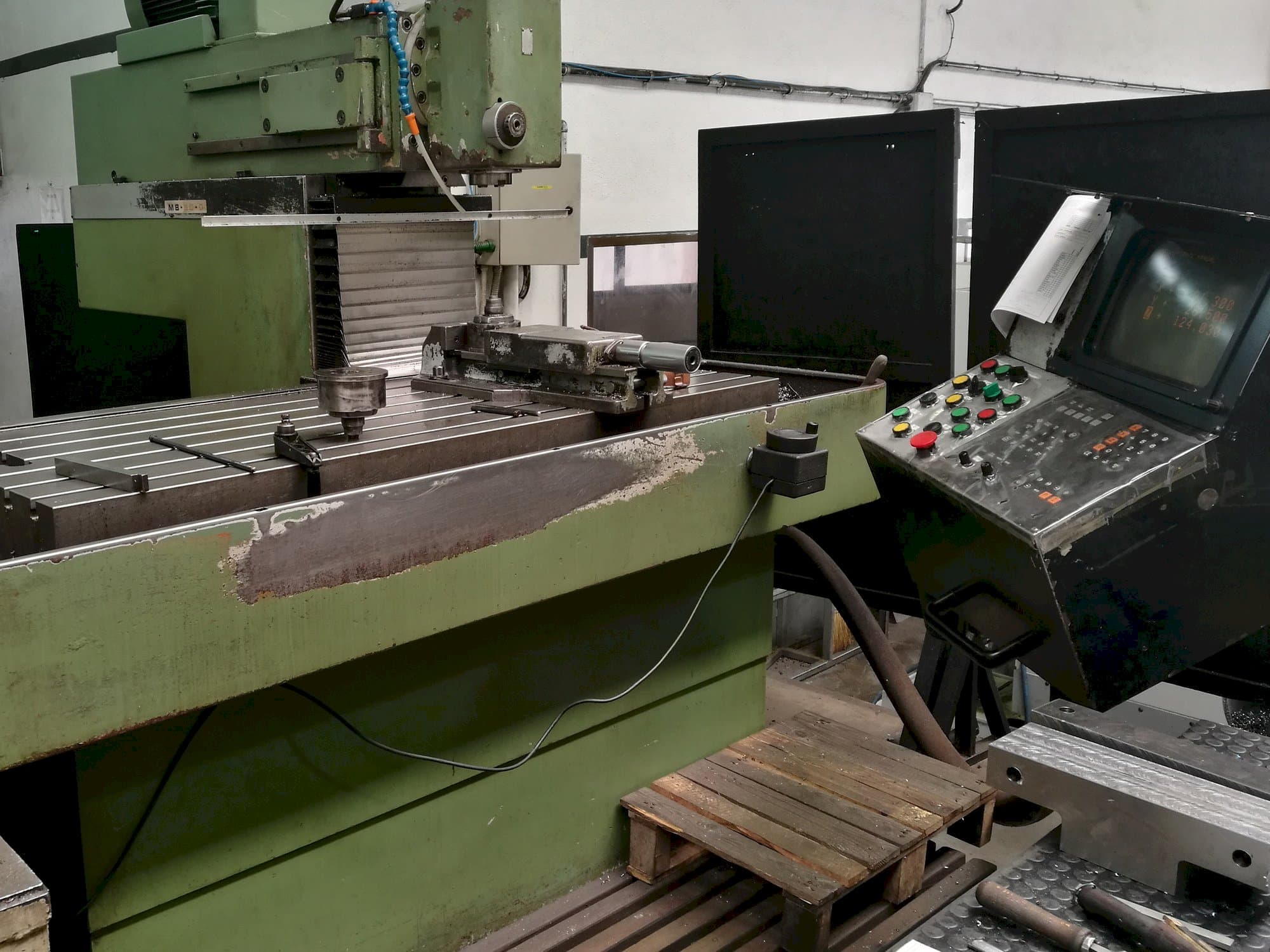 Vista frontal de la máquina Metba MB50-D