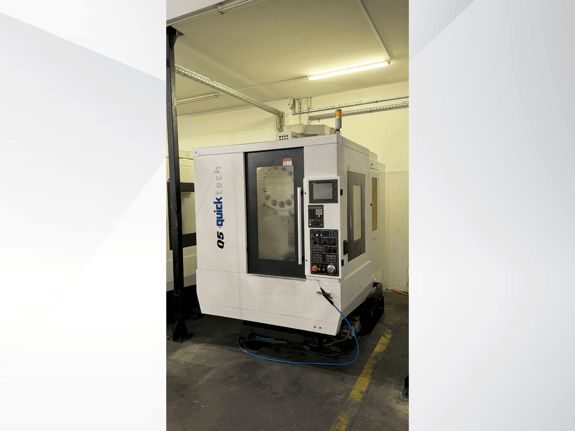 Vista frontal de la máquina Quick-Tech Q5