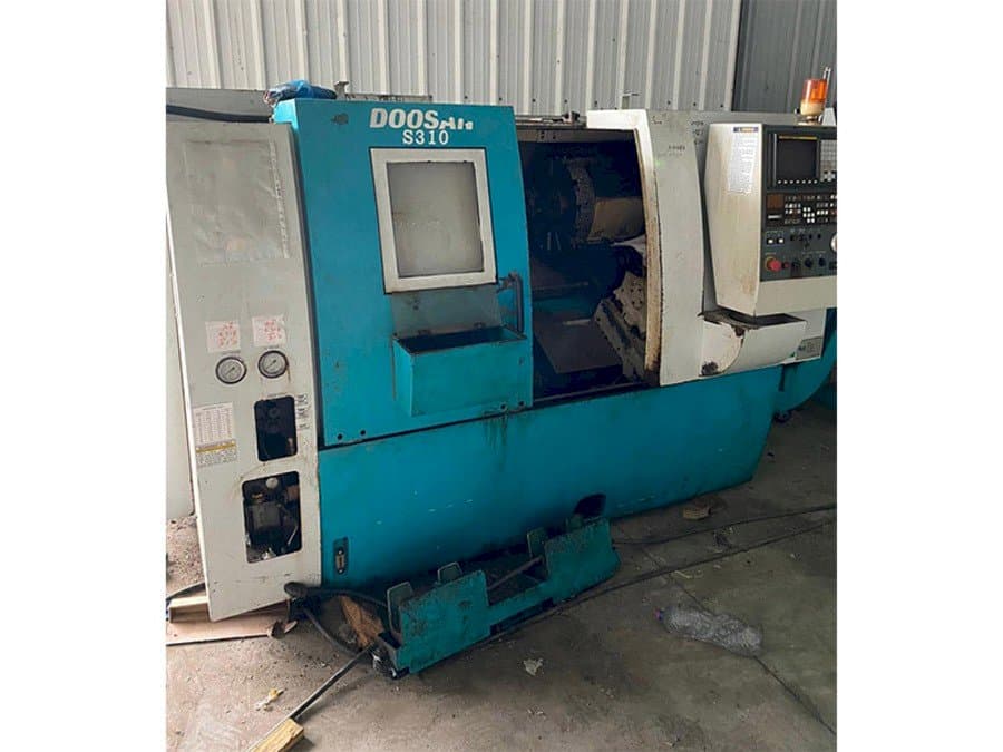 Vista frontal de la máquina Doosan S310