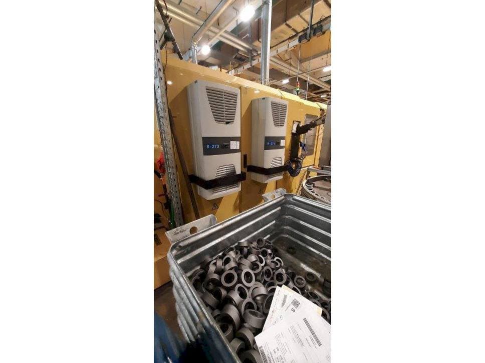 Vista frontal de la máquina TAJMAC-ZPS SAL 100/4