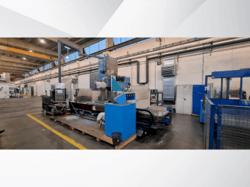 Vista frontal de la máquina TOS KUŘIM FS 100 S/A3