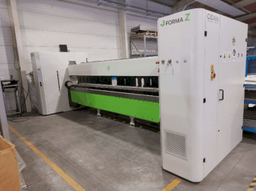 Vista frontal de la máquina CIDAN FORMA Z 40