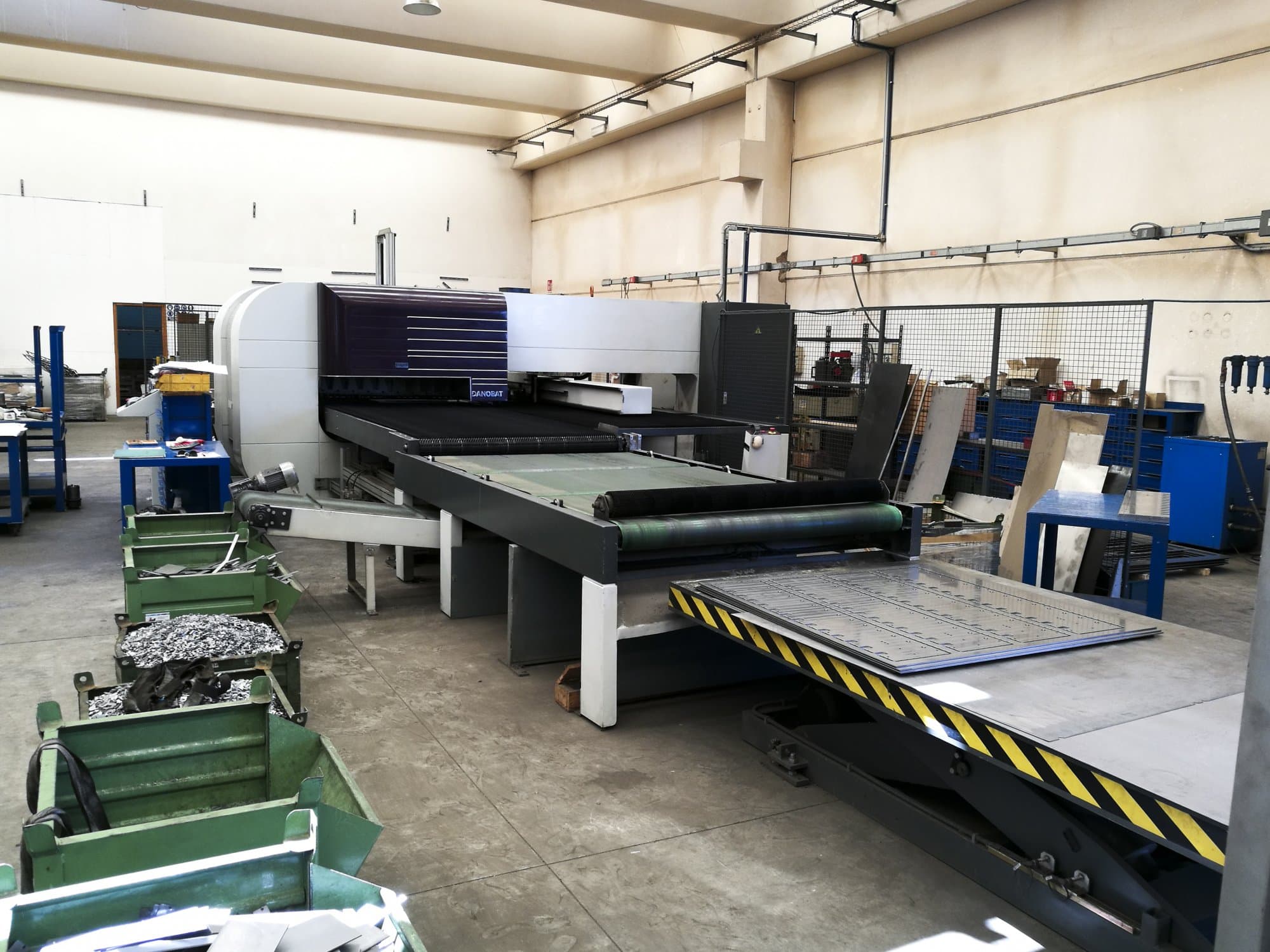 Vista izquierda de la máquina DANOBAT Cupra 30