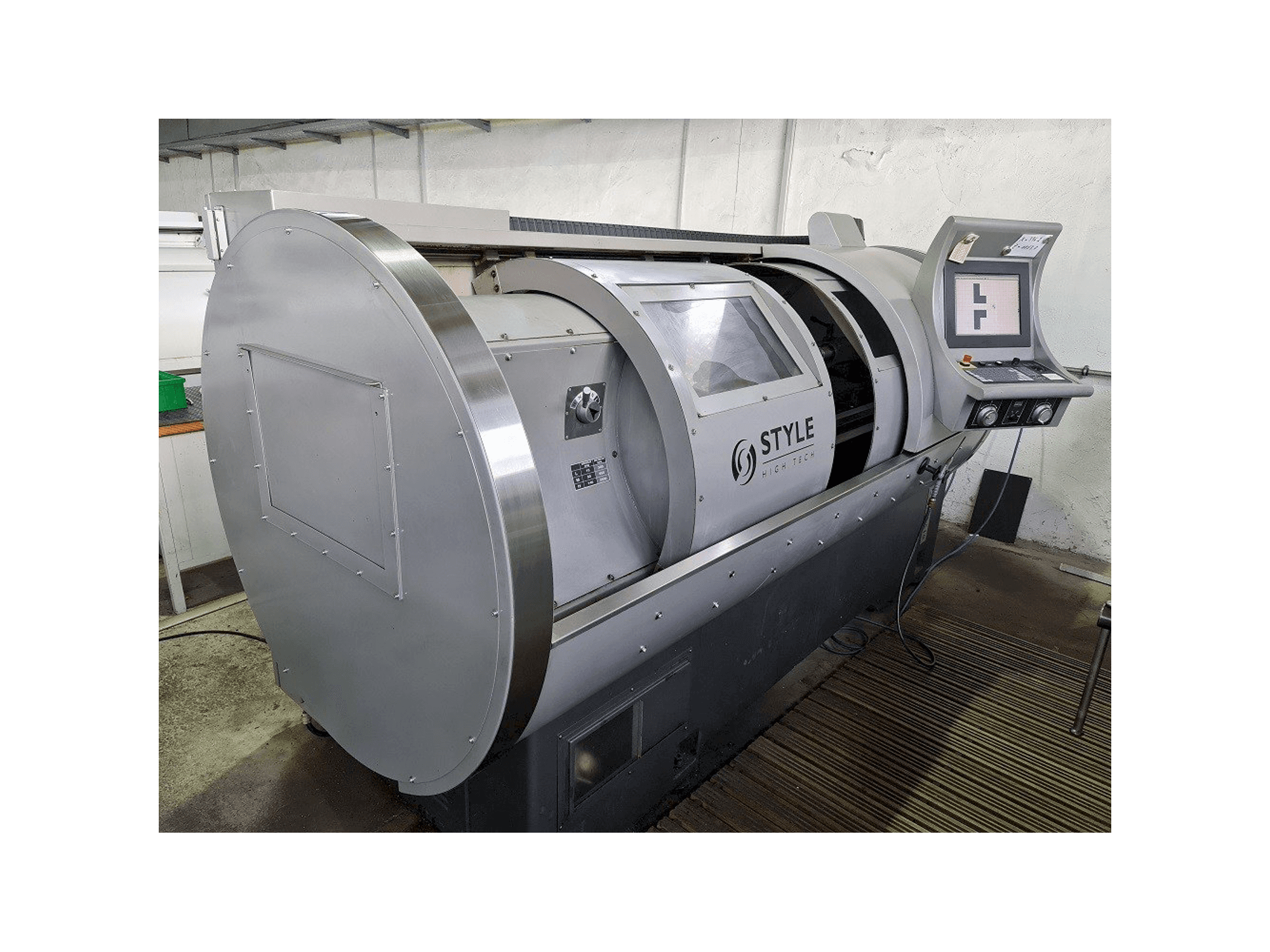 Vista frontal de la máquina STYLE 510 X 1350