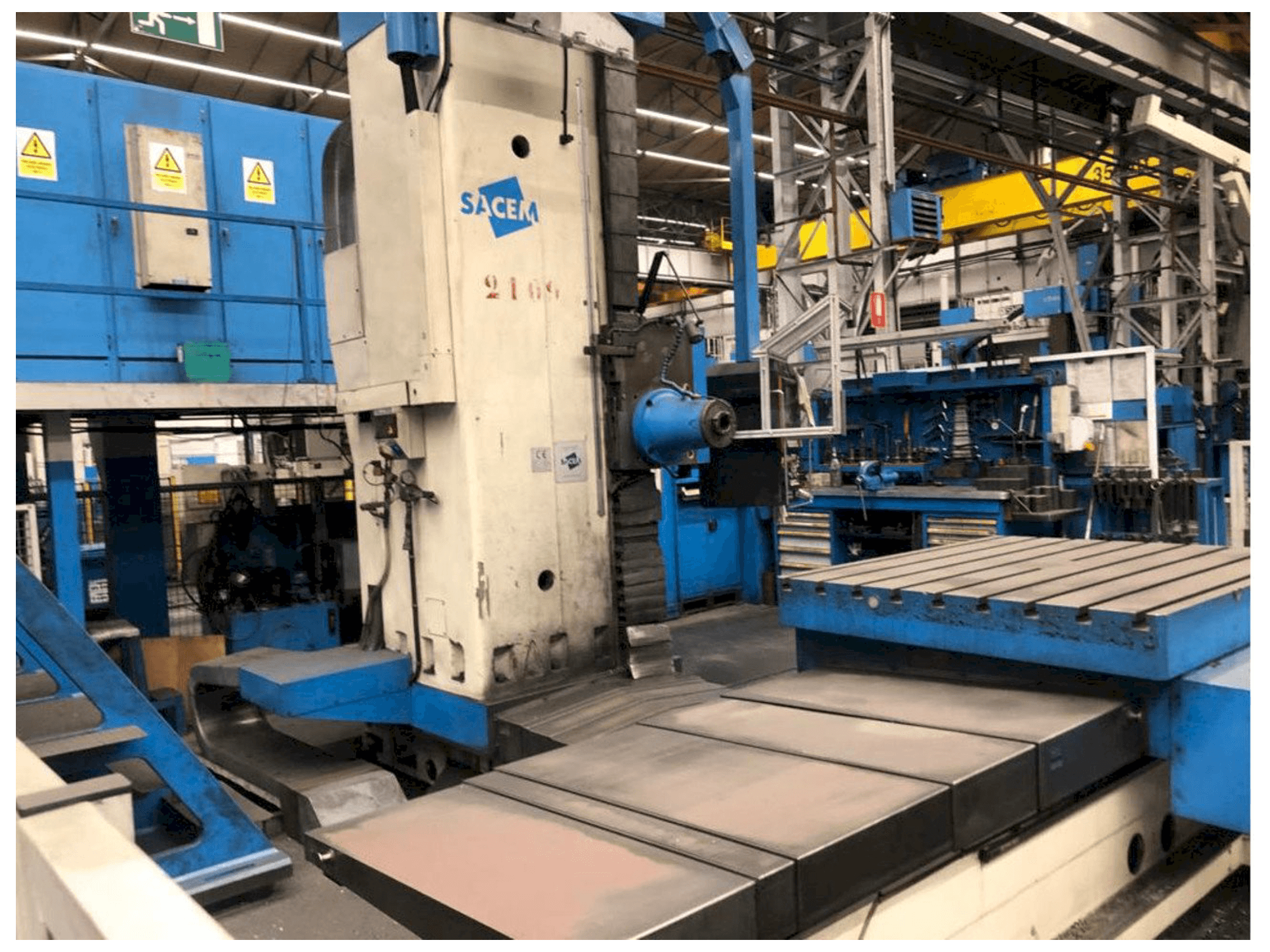 Vista frontal de la máquina Sacem MSMG - XC/110-C/N