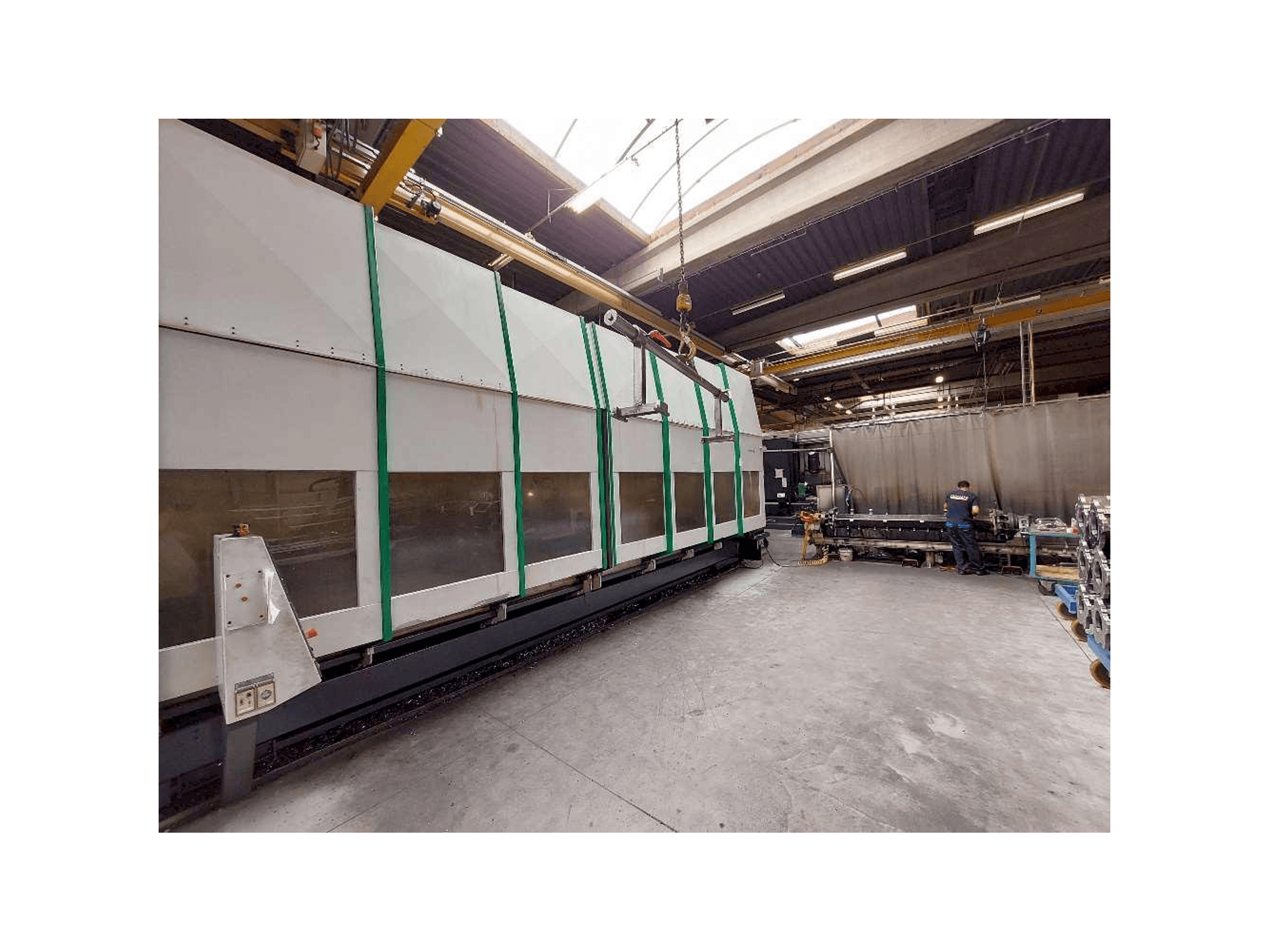 Vista frontal de la máquina Unisign Univers 6 (A-as)