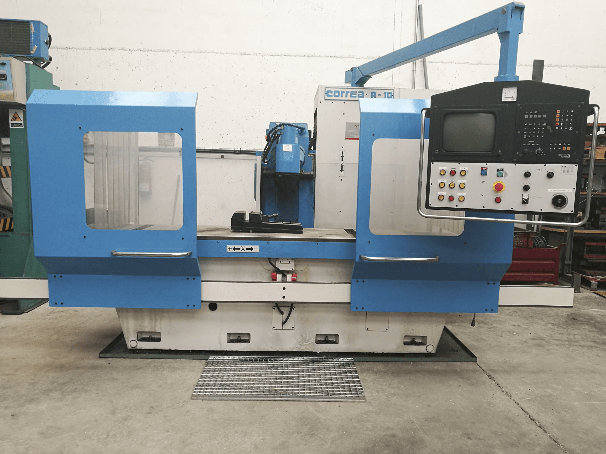 Vista frontal 1 de la máquina Correa A-10 machie