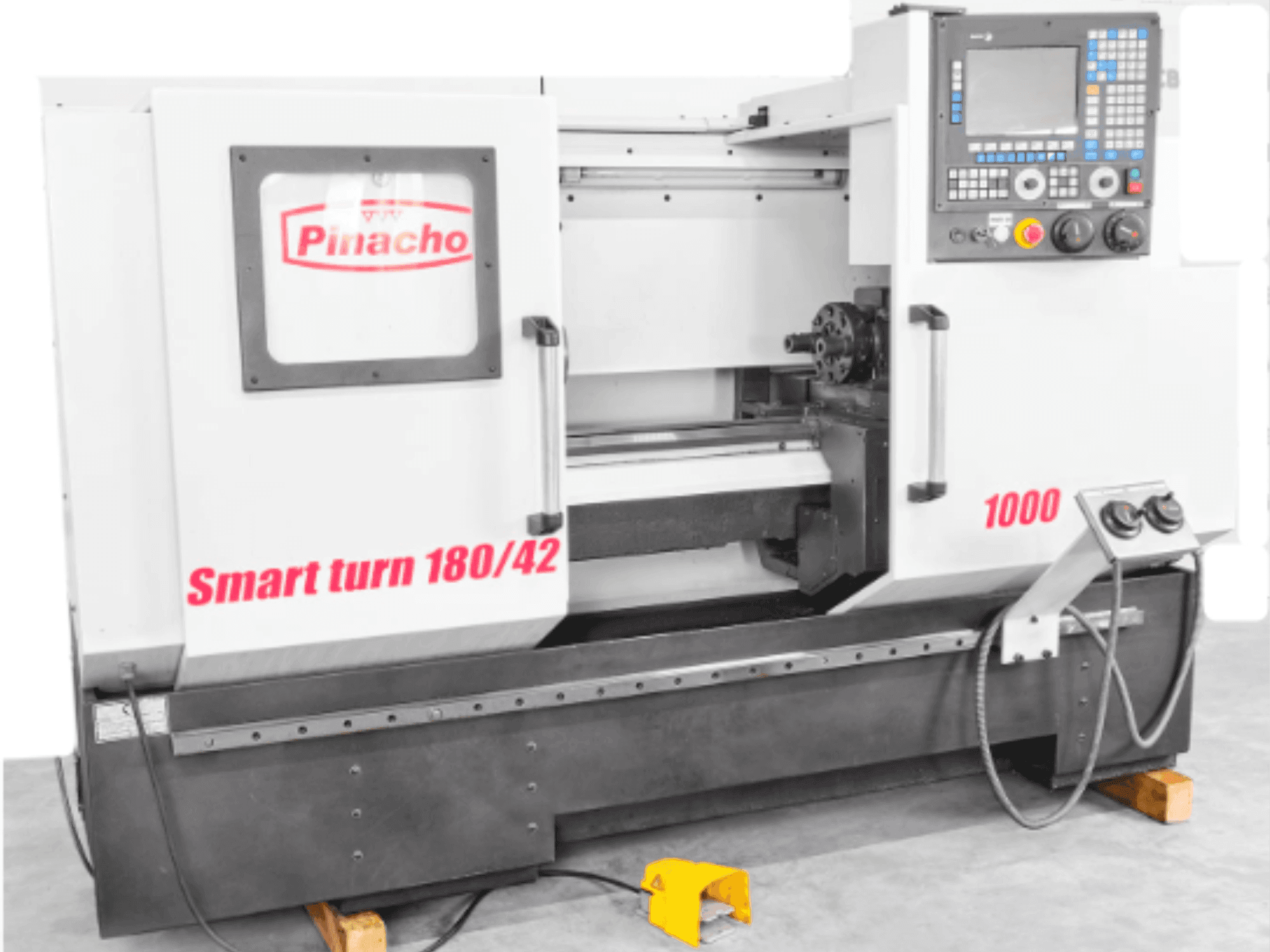 Vista frontal de la máquina Pinacho Smart Turn 180/42 1000