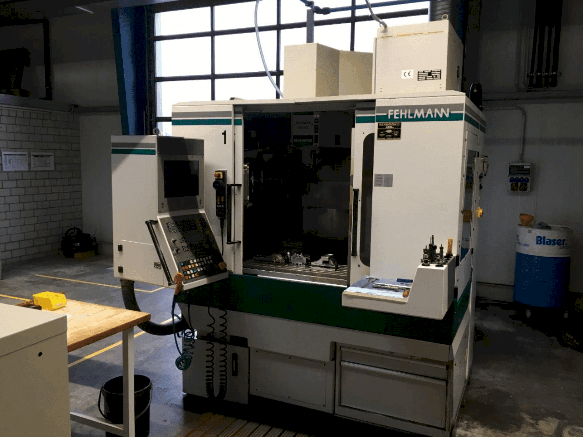 Vista frontal de la máquina FEHLMANN Picomax 60