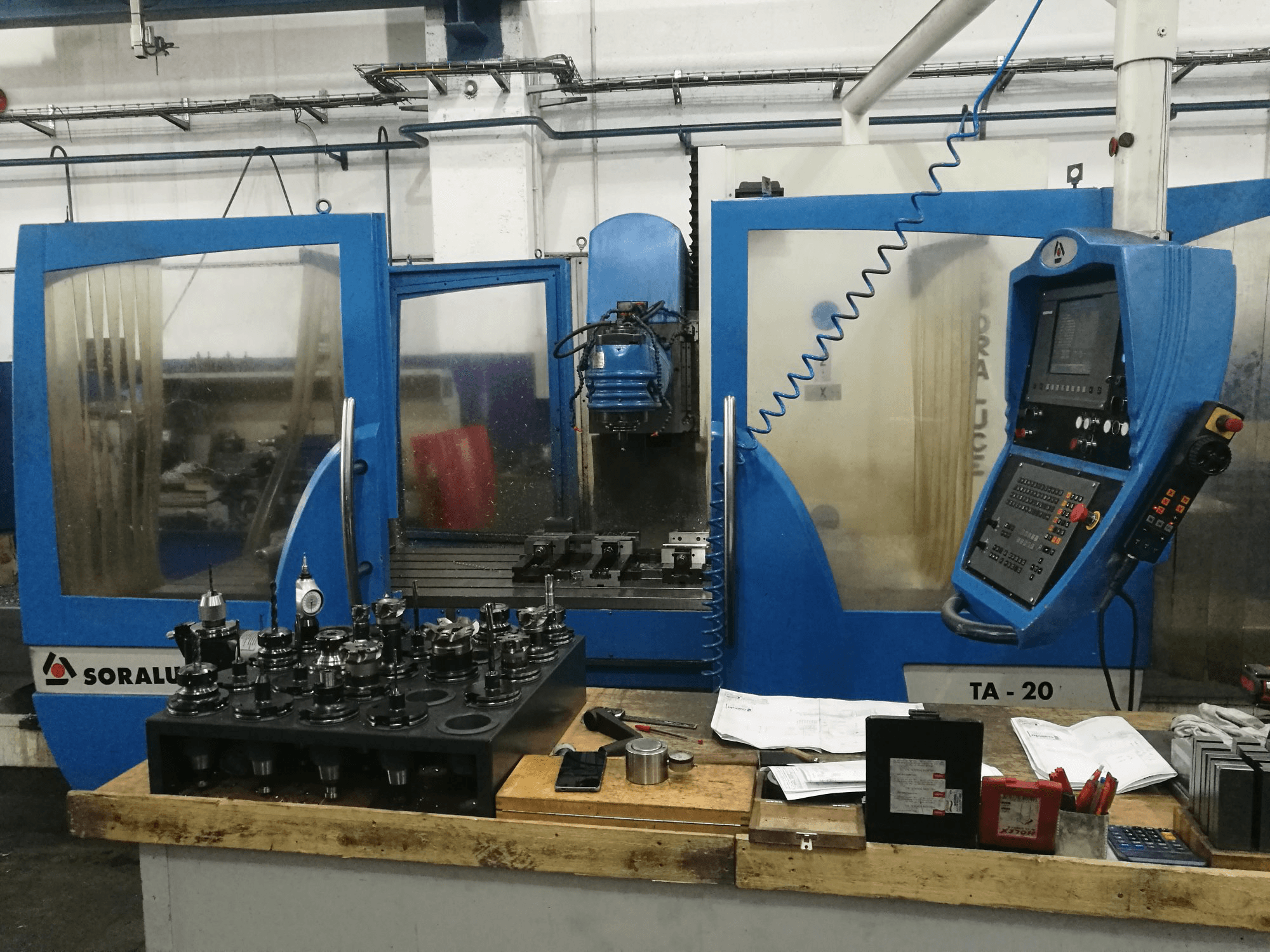 Vista frontal de la máquina Soraluce TA-20