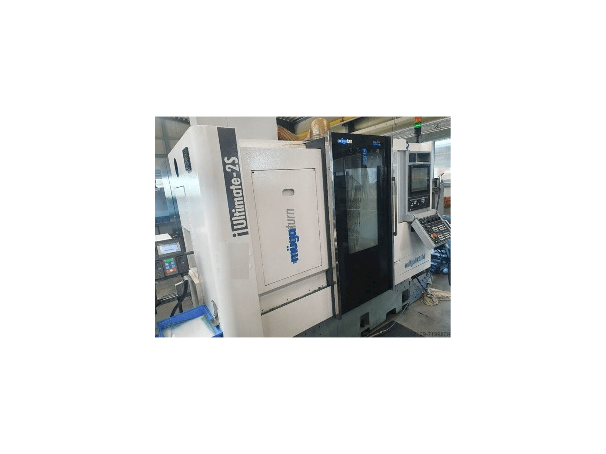 Vista lateral izquierda de la máquina Muga iUltimate - 2S