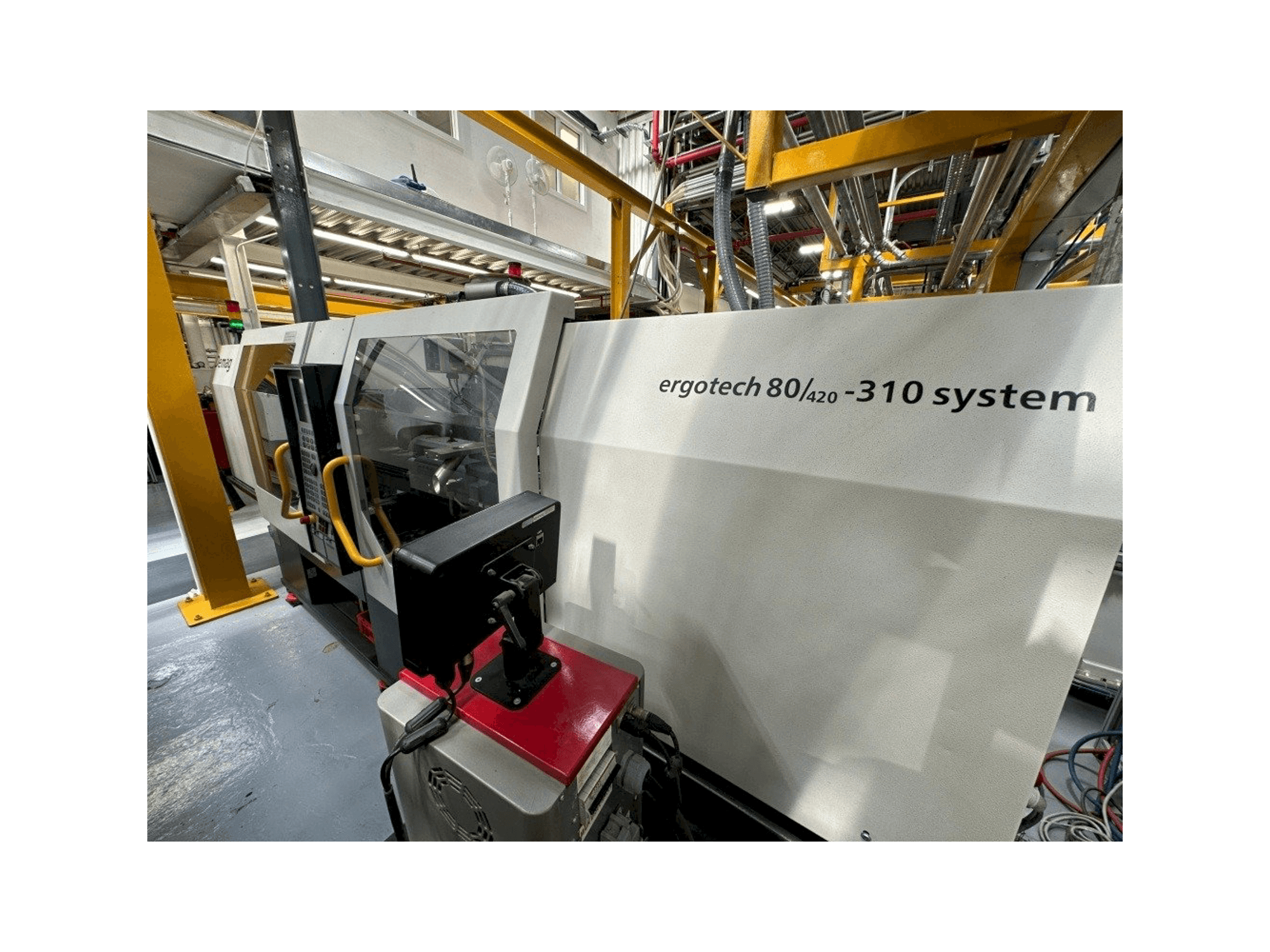 Vista frontal de la máquina DEMAG Ergotech 80/420-310 System