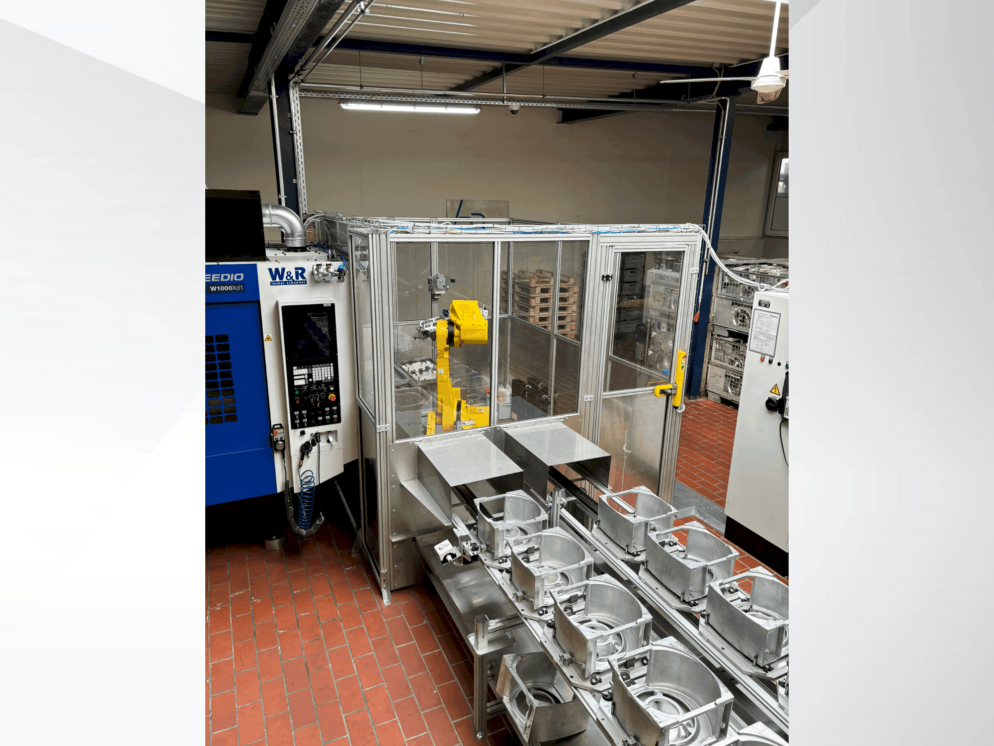 Vista frontal de la máquina FANUC M710 iC 70