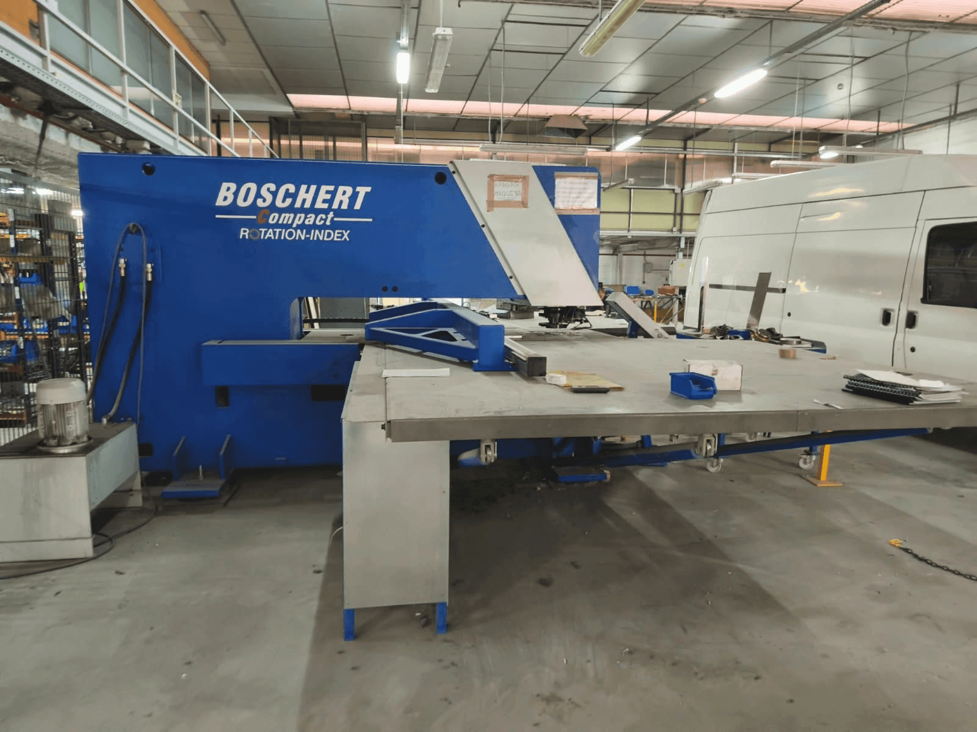 Vista frontal de la máquina BOSCHERT Compact 1250 Rota