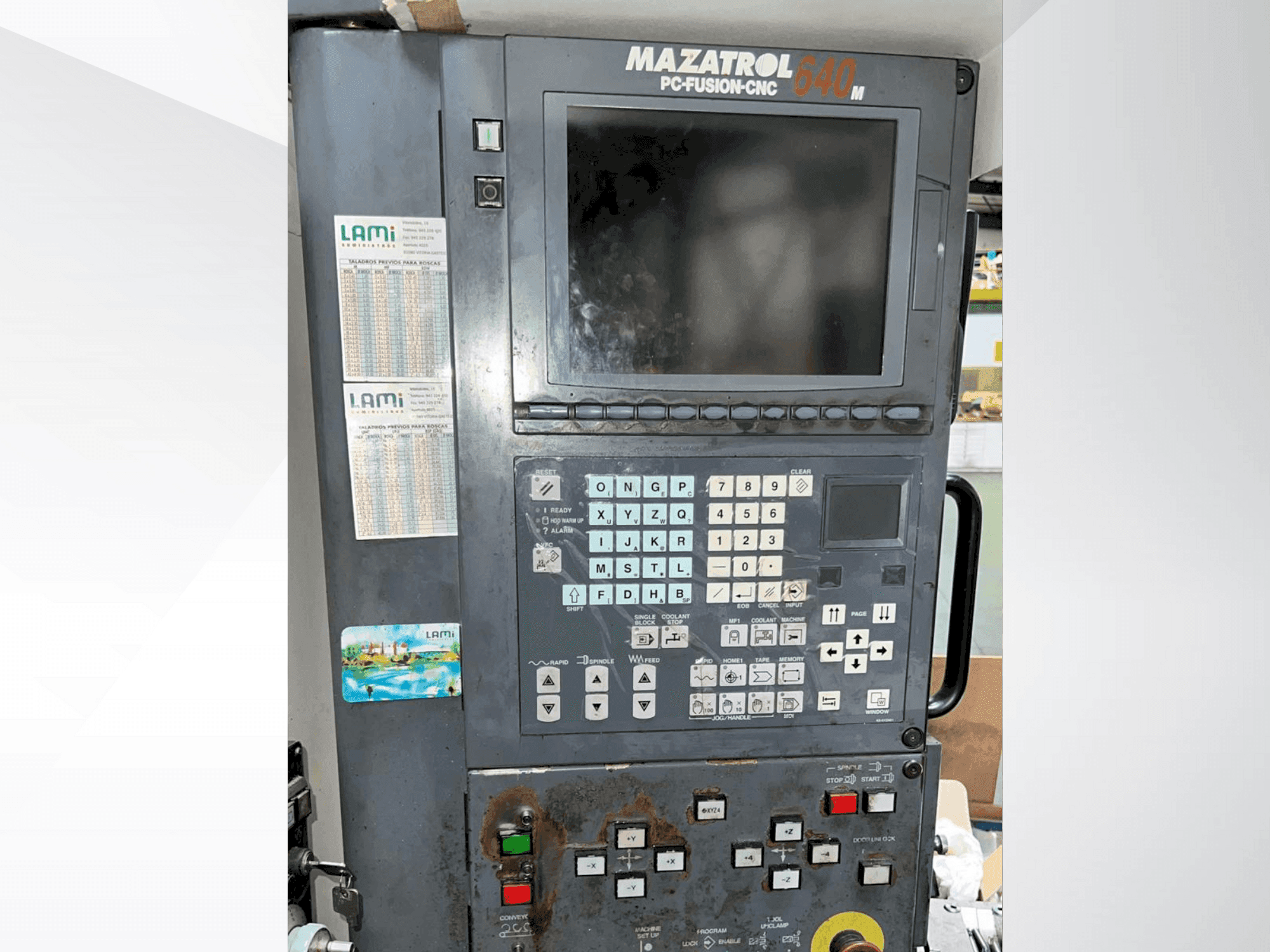 Unidad de control de la máquina Mazak VTC-B